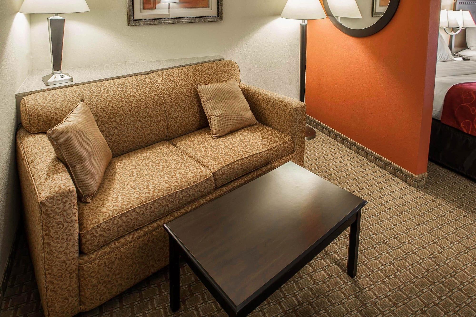 Comfort Suites Bloomington I-55 And I-74 Экстерьер фото