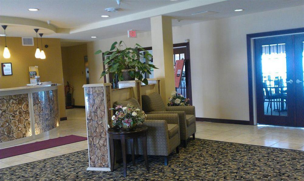 Comfort Suites Bloomington I-55 And I-74 Экстерьер фото