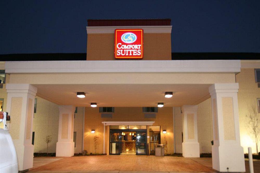 Comfort Suites Bloomington I-55 And I-74 Экстерьер фото